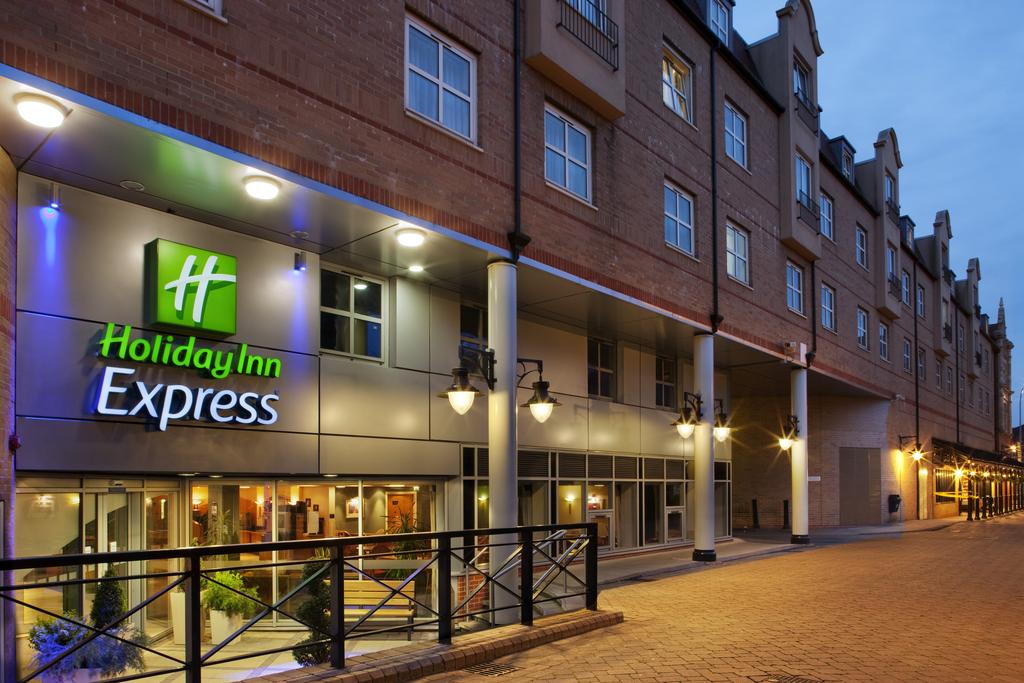 Holiday Inn Express London Hammersmith