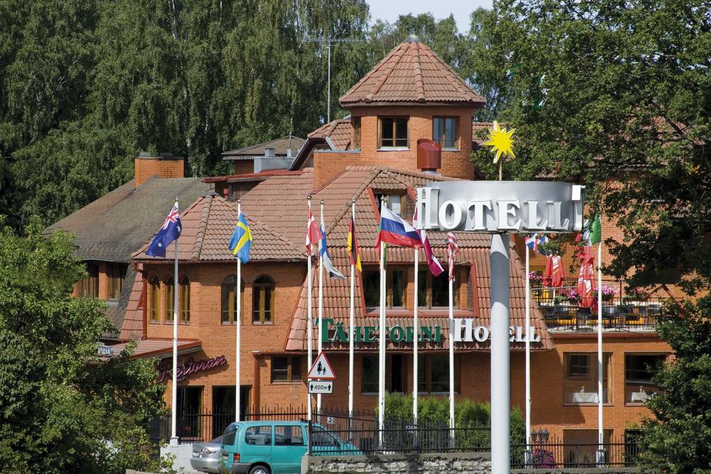 Tahetroni Hotel