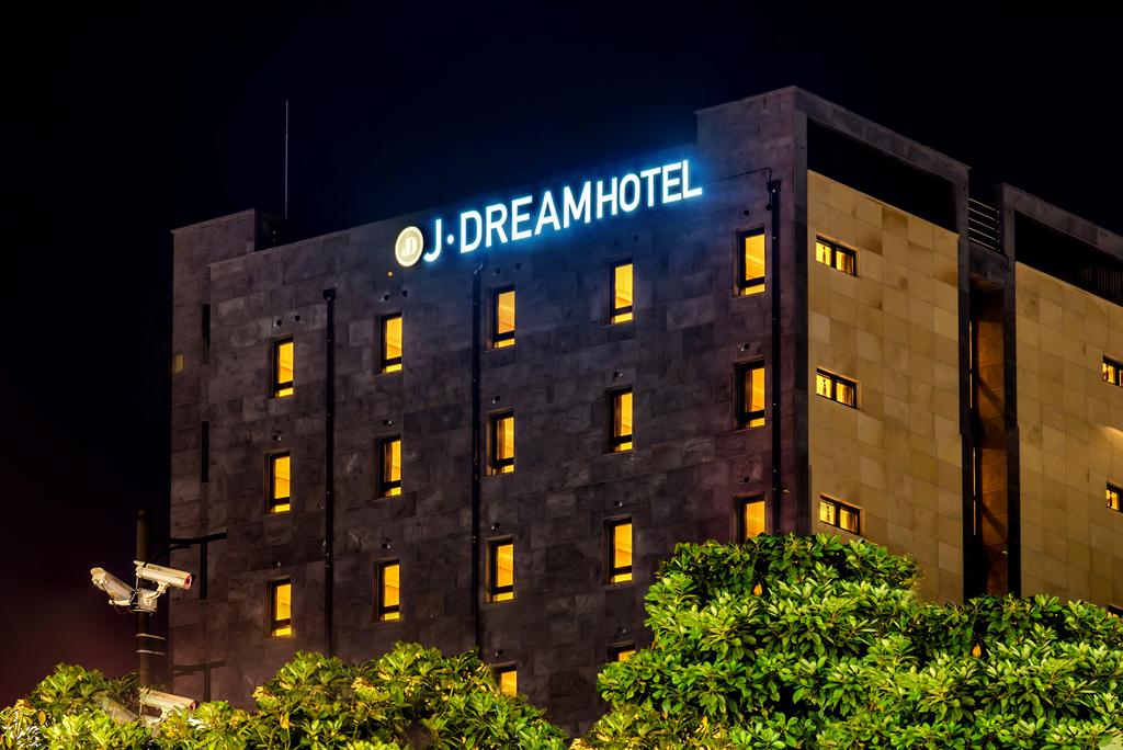 J Dream Hotel