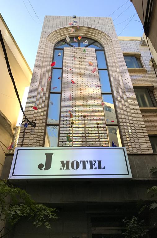 J Motel