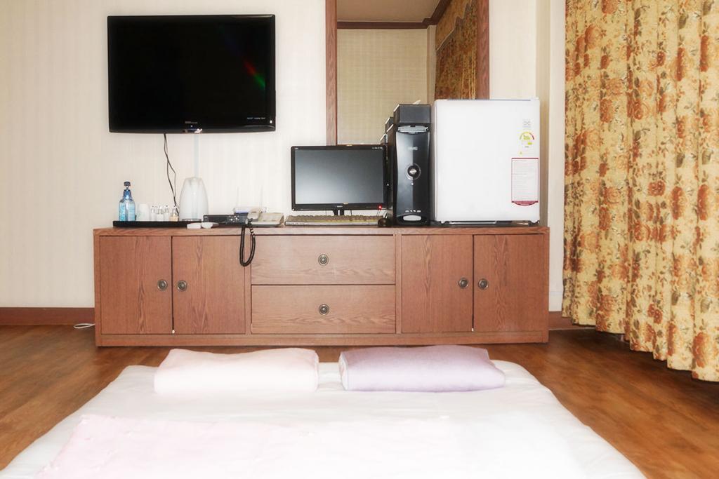 Sokcho Eastern Tourist Hotel