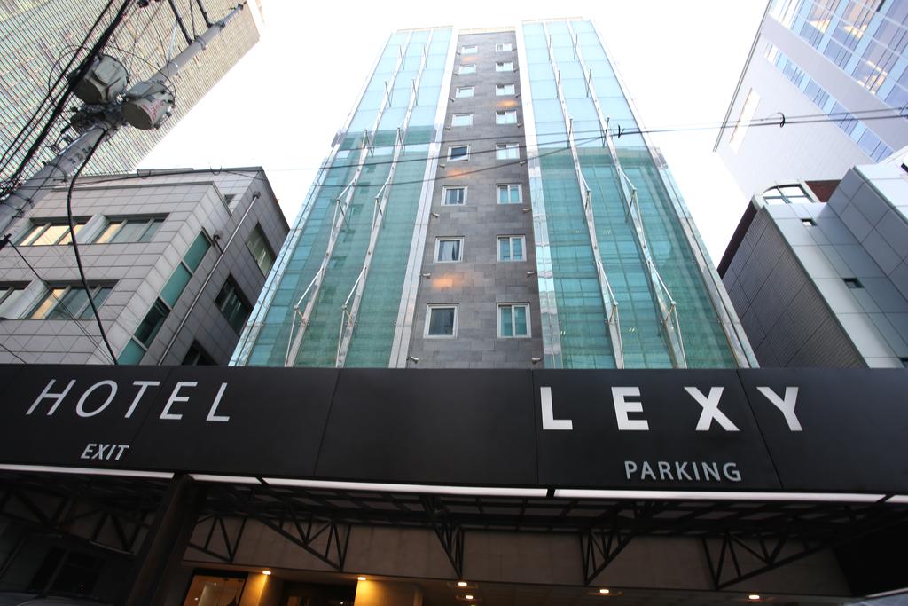 Lexy Hotel