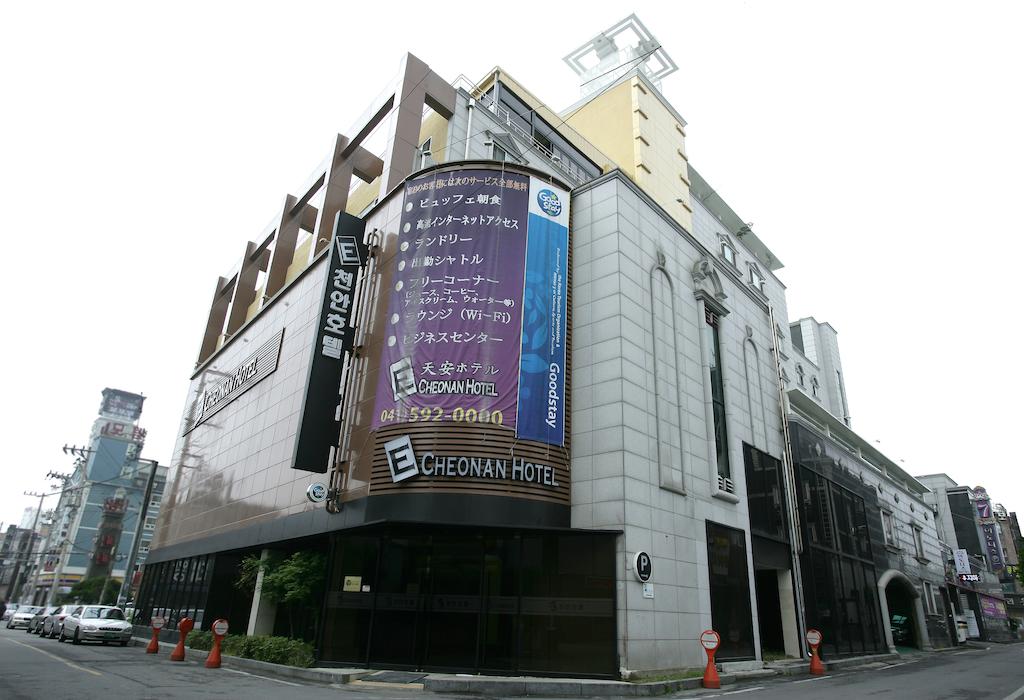 E Cheonan Hotel