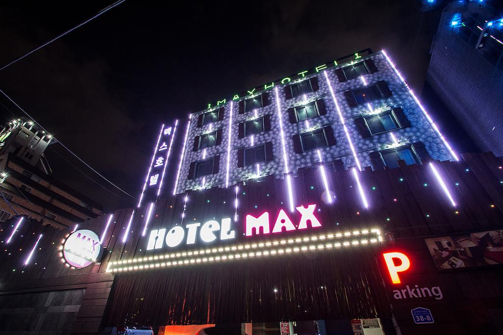 Hotel Max