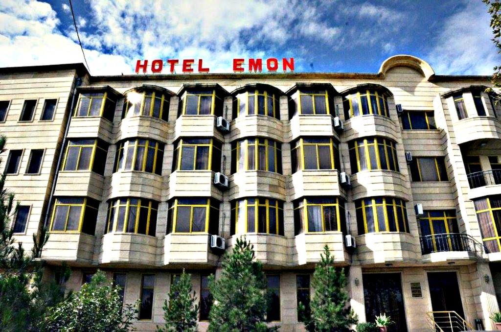 Hotel Emon