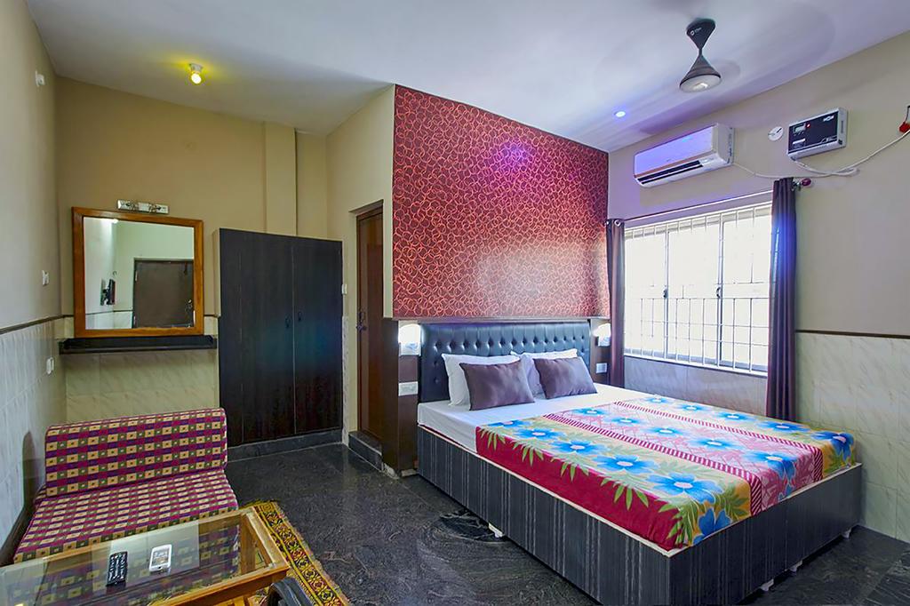 Vinodhara Guest House