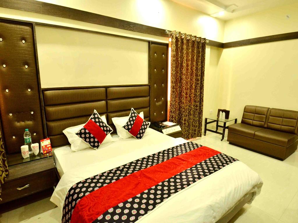 OYO Rooms Kanchan Bagh 2