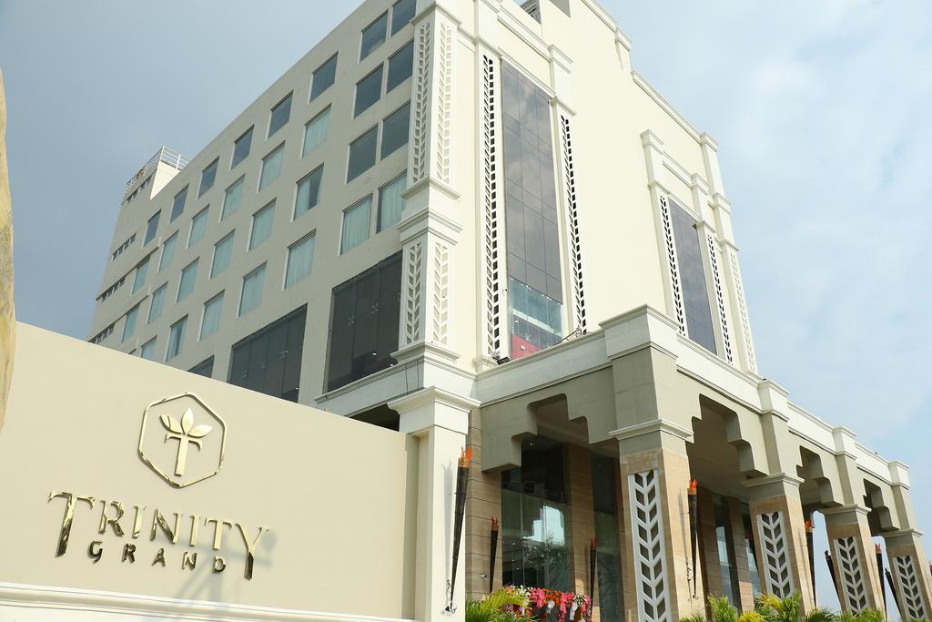 Hotel Trinity Grand