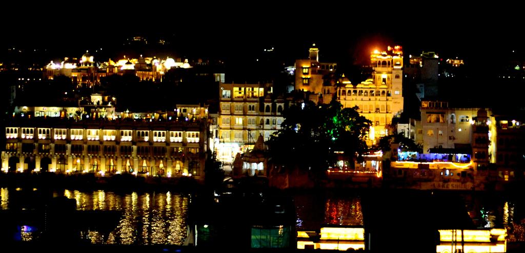 Udai Niwas on Lake Pichola