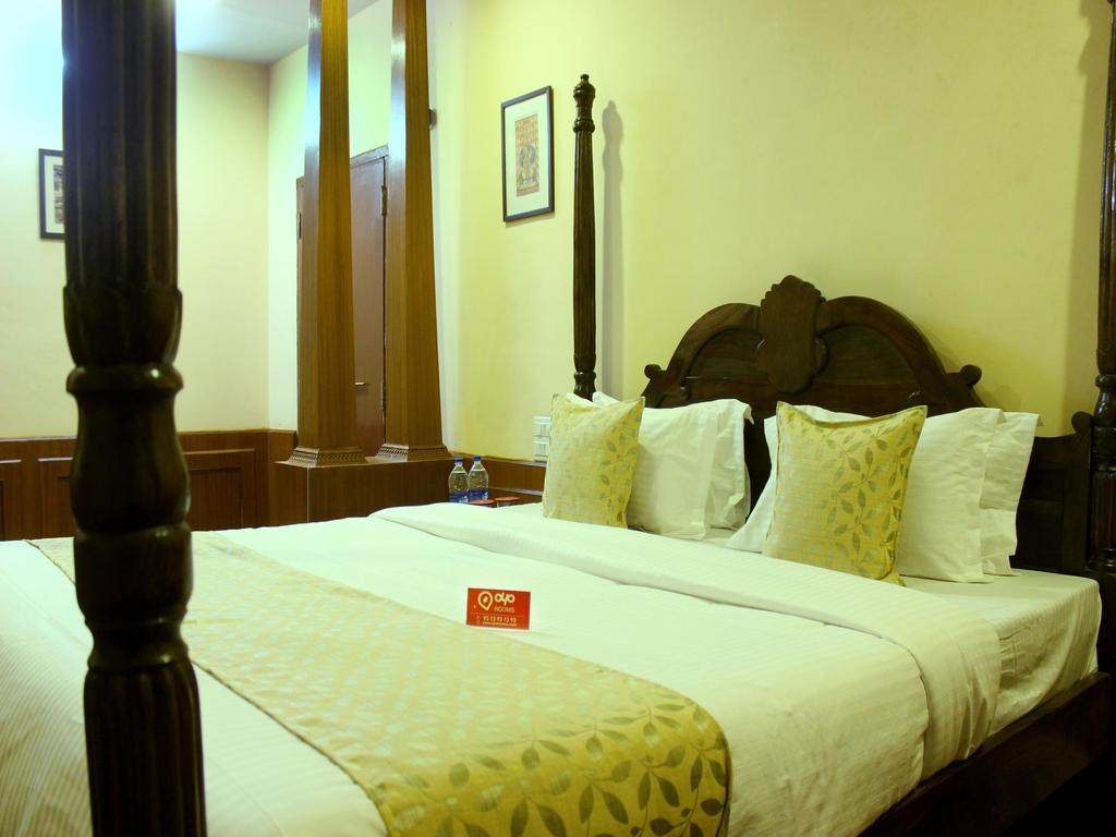 OYO Rooms City Palace Road