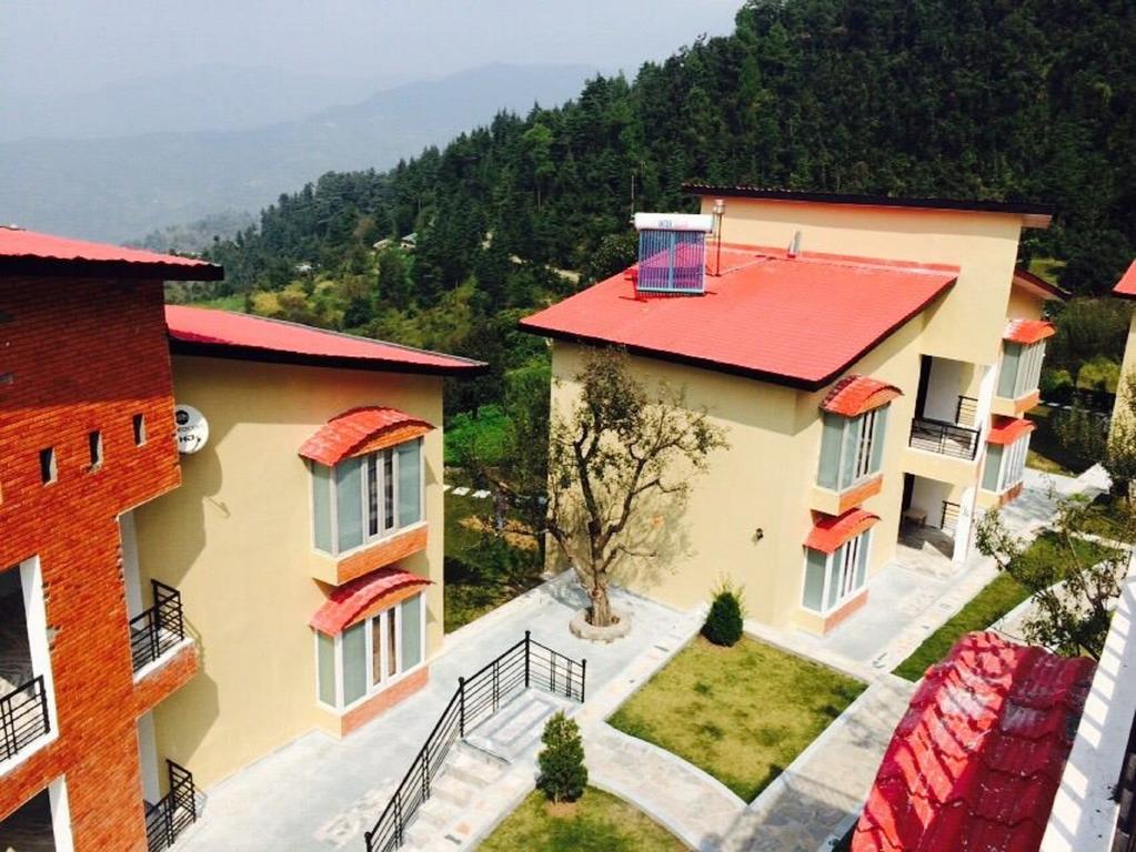 Mist n Meadows Resort