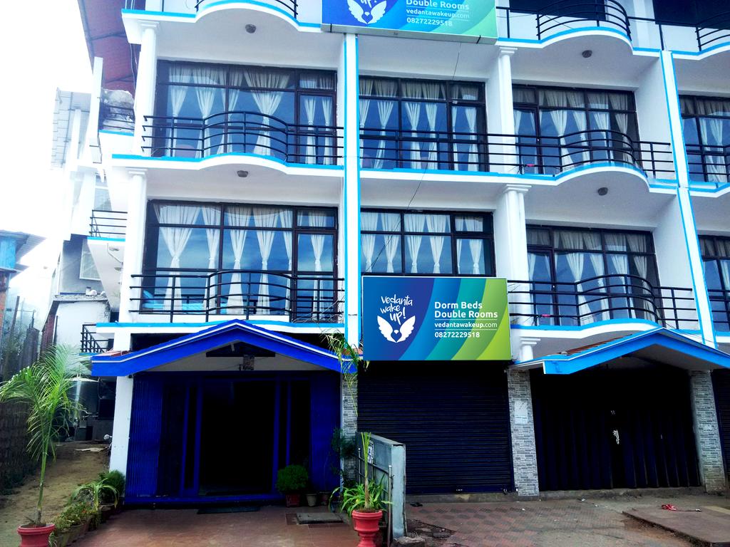 Vedanta WakeUp-Madikeri Town Center