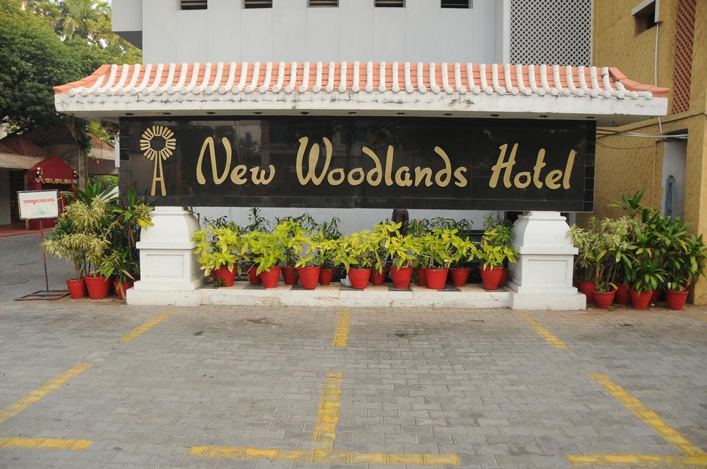 New Woodlands Hotel