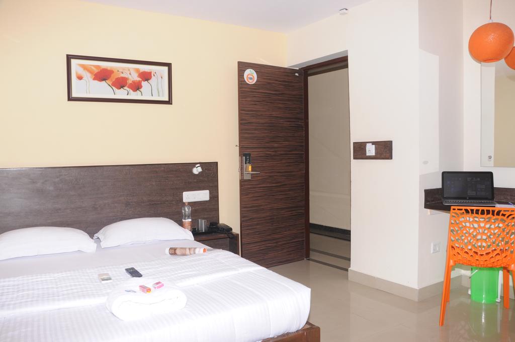 Hotel Orangeinn OMR Perungudi