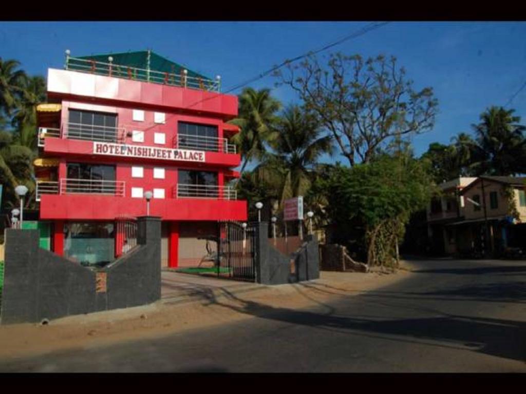 Hotel Nisheejit Palace