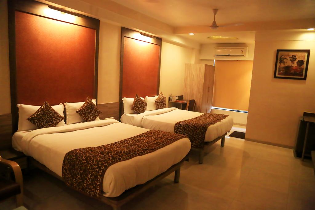 Vista Rooms - Gunjan Road