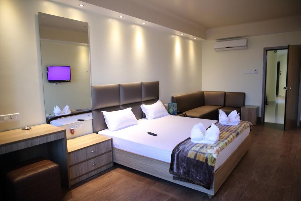 Mayur Residency Hotel