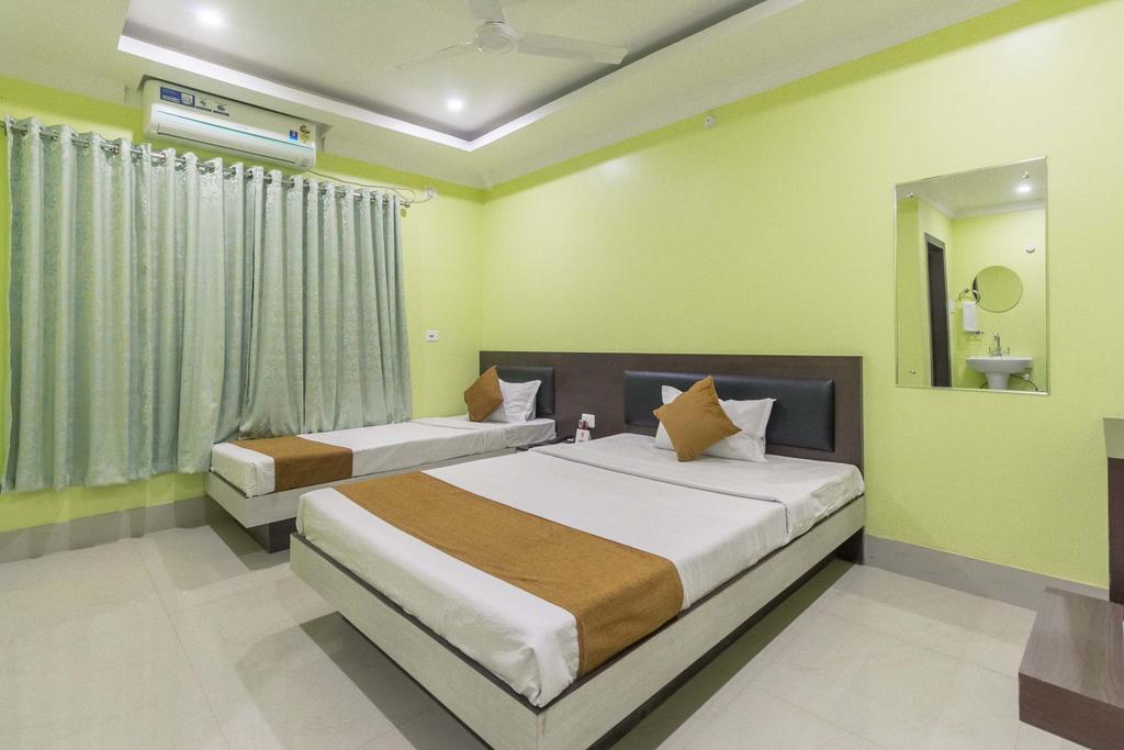 OYO Rooms Intl Hospital GS Road