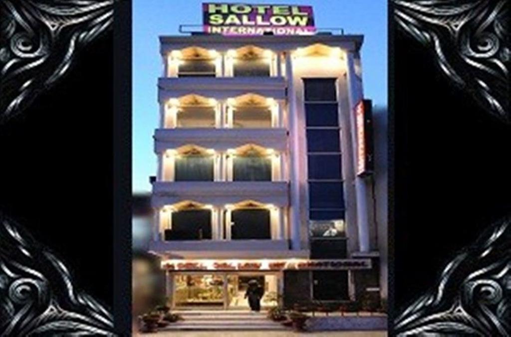 Hotel Sallow International