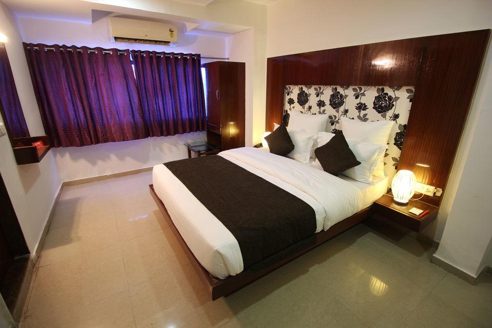 Hotel Keshav