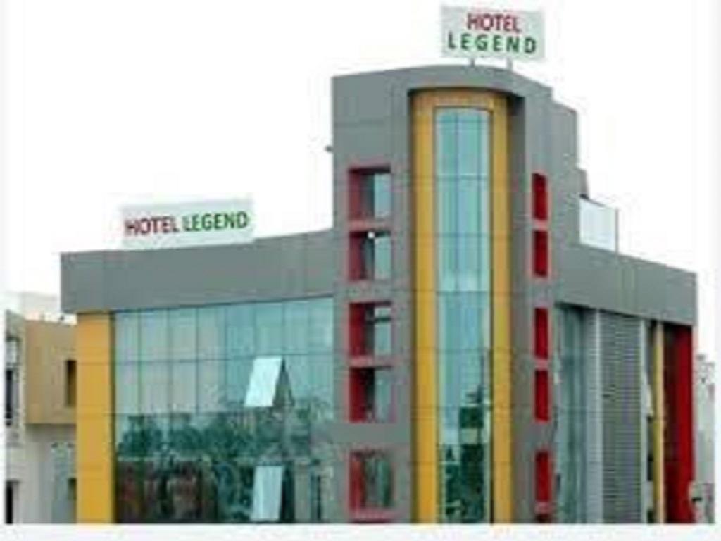 Hotel Legend