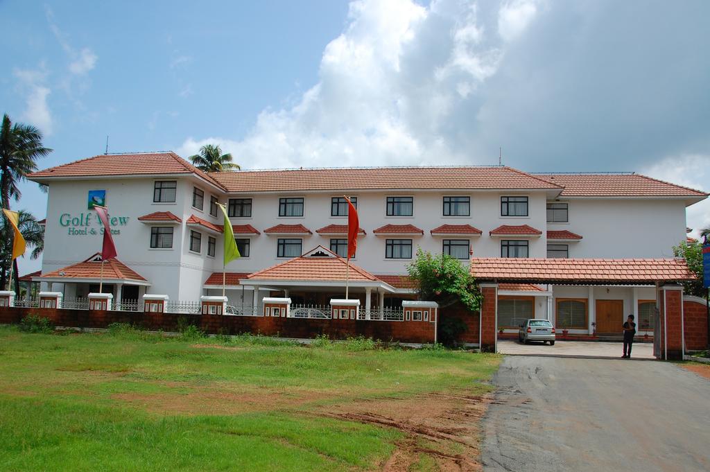 Golf View Hotel and Suites