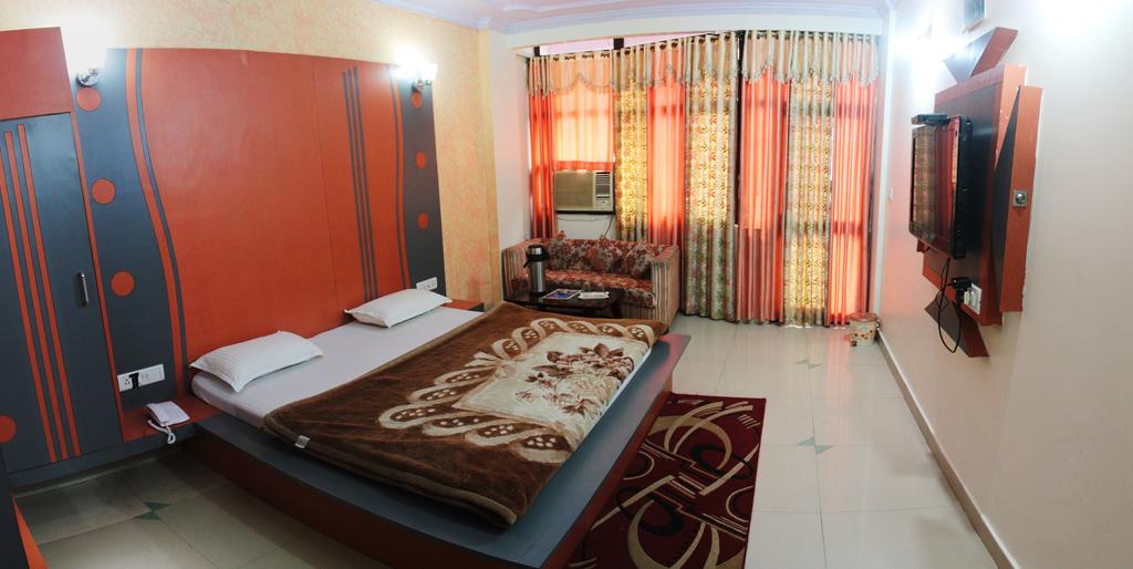 Hotel Ambika Shree