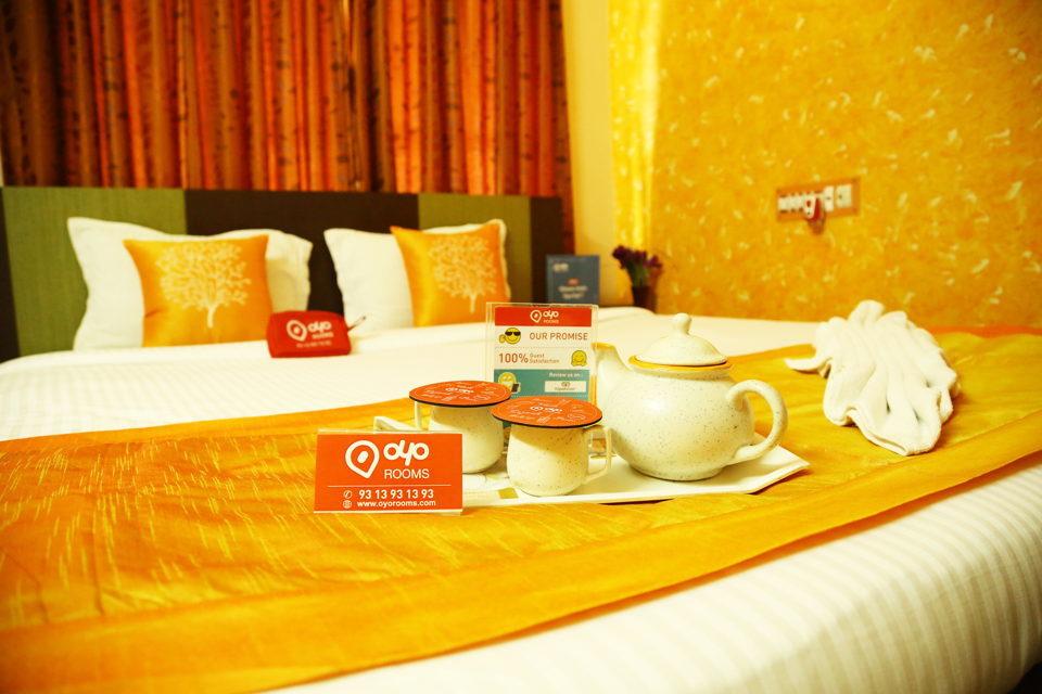 OYO Premium Grand Road Puri