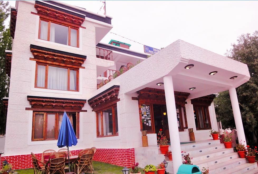 Hotel Holiday Ladakh