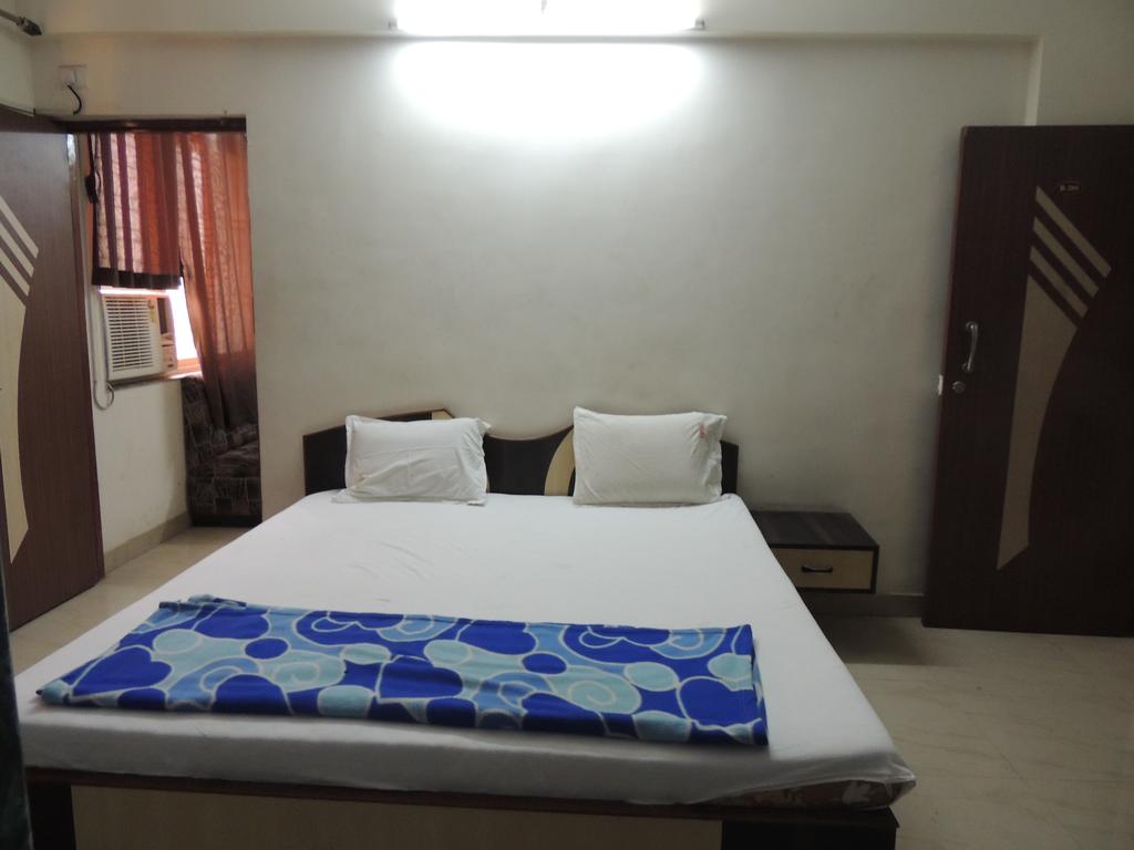 Hotel Mayur Residency