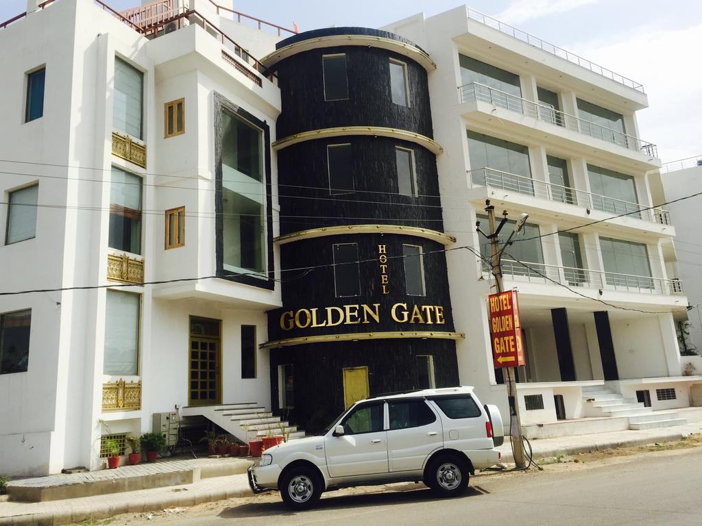 Golden Sands by One Hotels