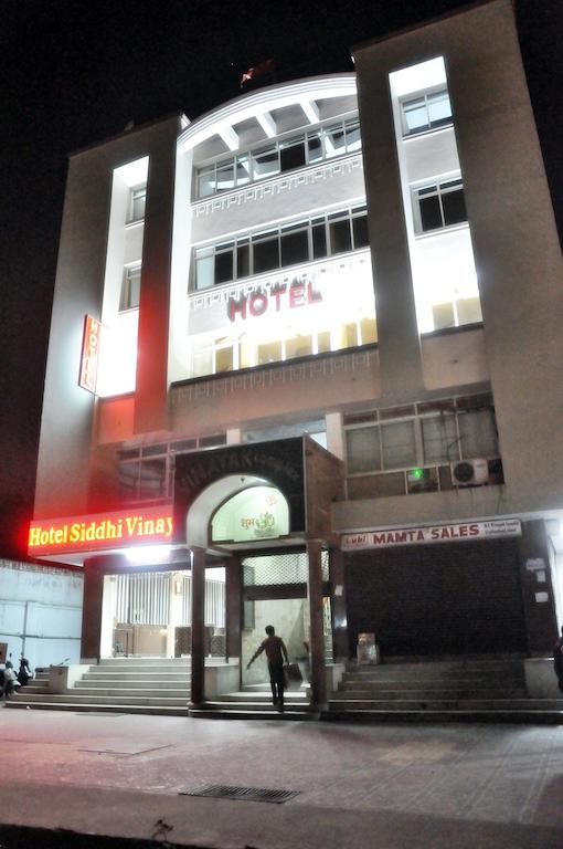 Hotel Siddhi Vinayak