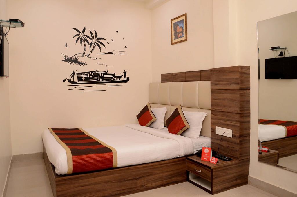 OYO Rooms Sindhi Camp Metro View