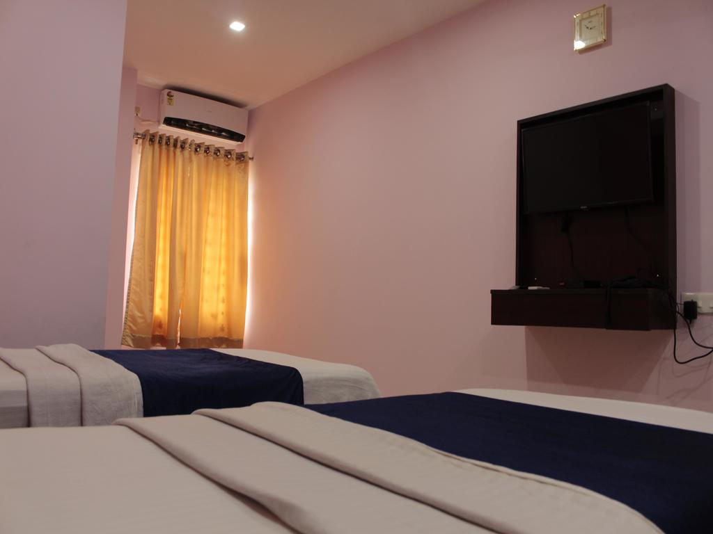 OYO Rooms Near Sum Hospital