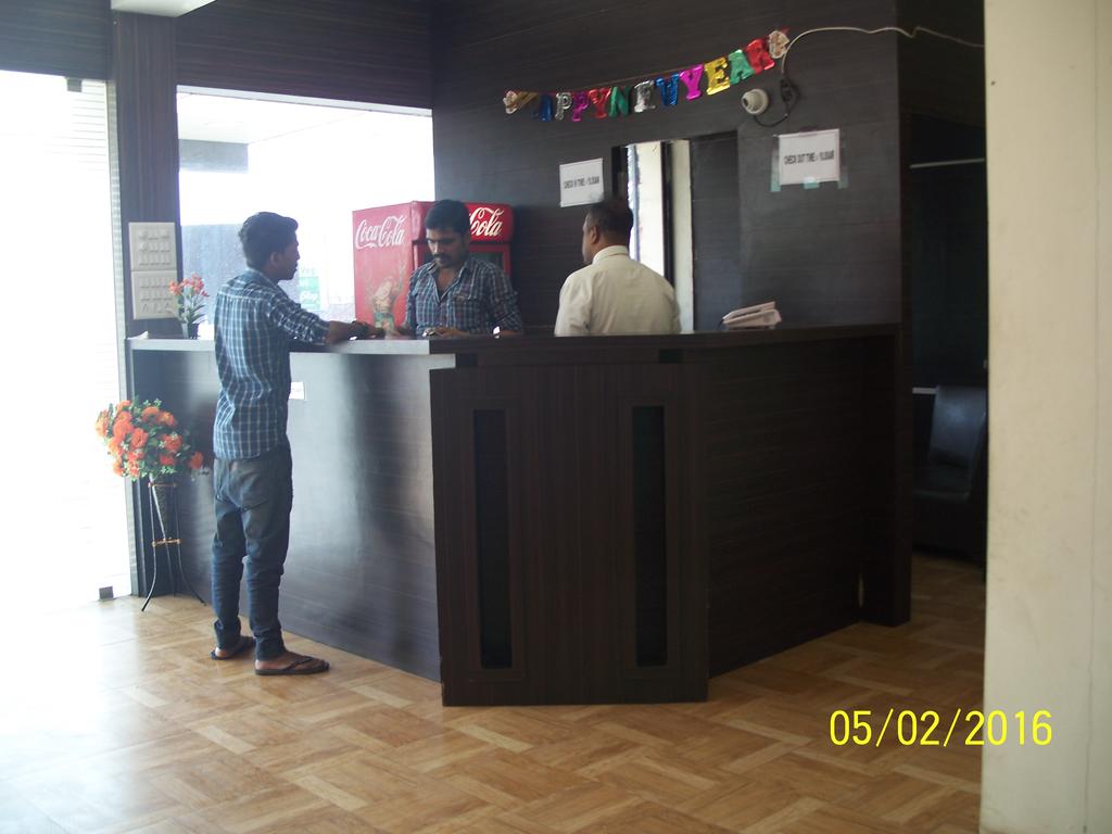 STARiHOTELS Toll Plaza Lonavala