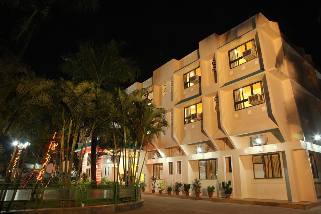 Hotel Ravikiran