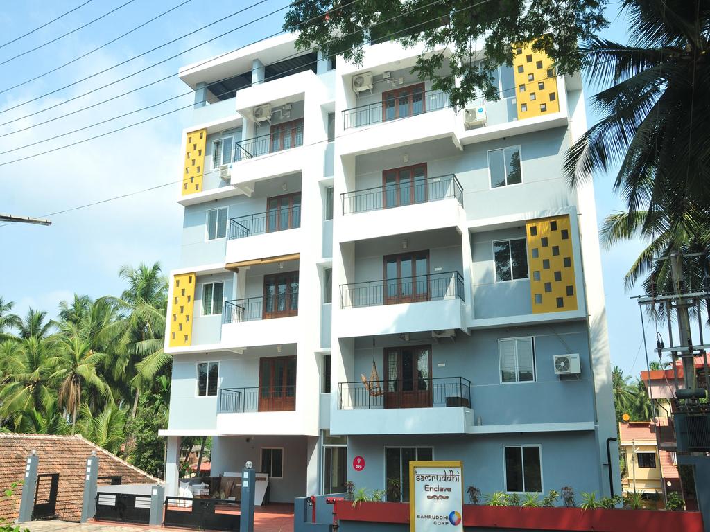 OYO Rooms Railway Station Clock Tower Opposite Bank Of India Shoe Bazaar