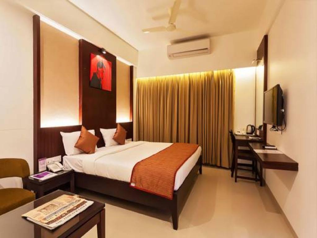 Vista Rooms - Kadamwadi Road