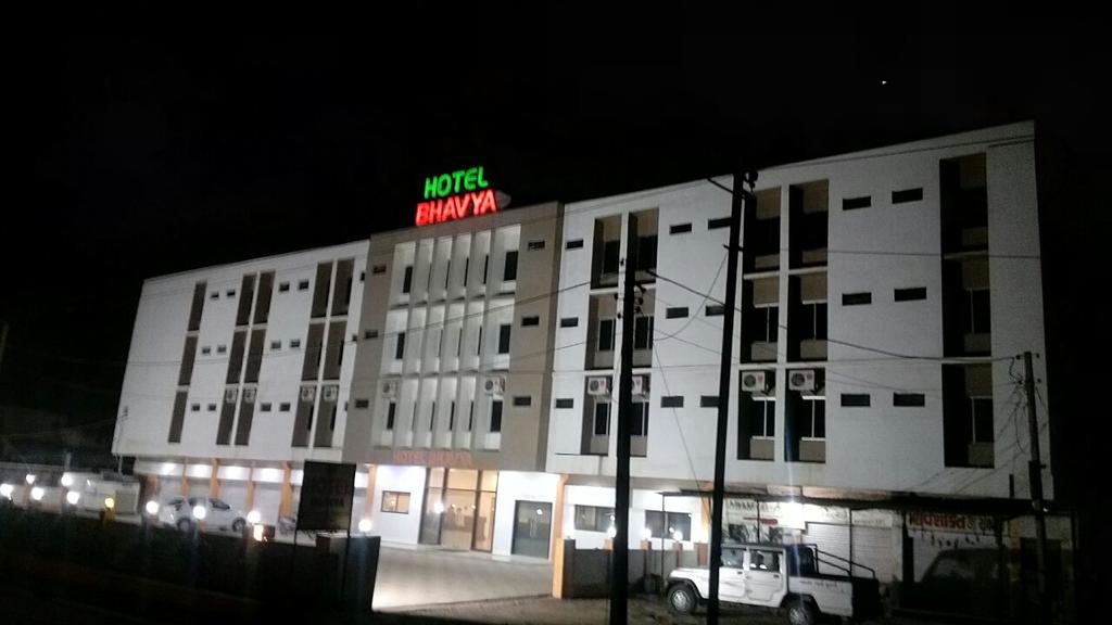 Hotel Bhavya