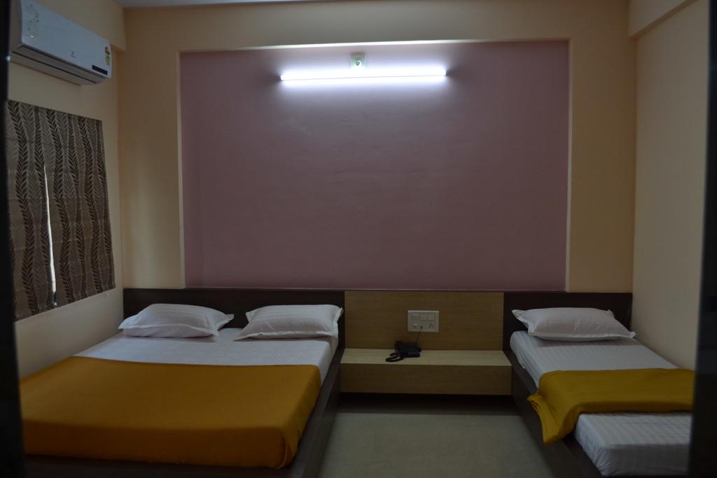 Hotel Somnath Atithigruh