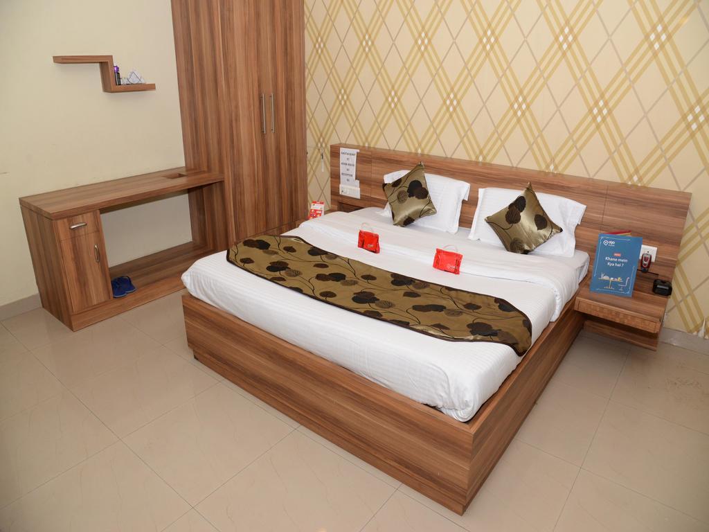 OYO Rooms Hanuman Chowk