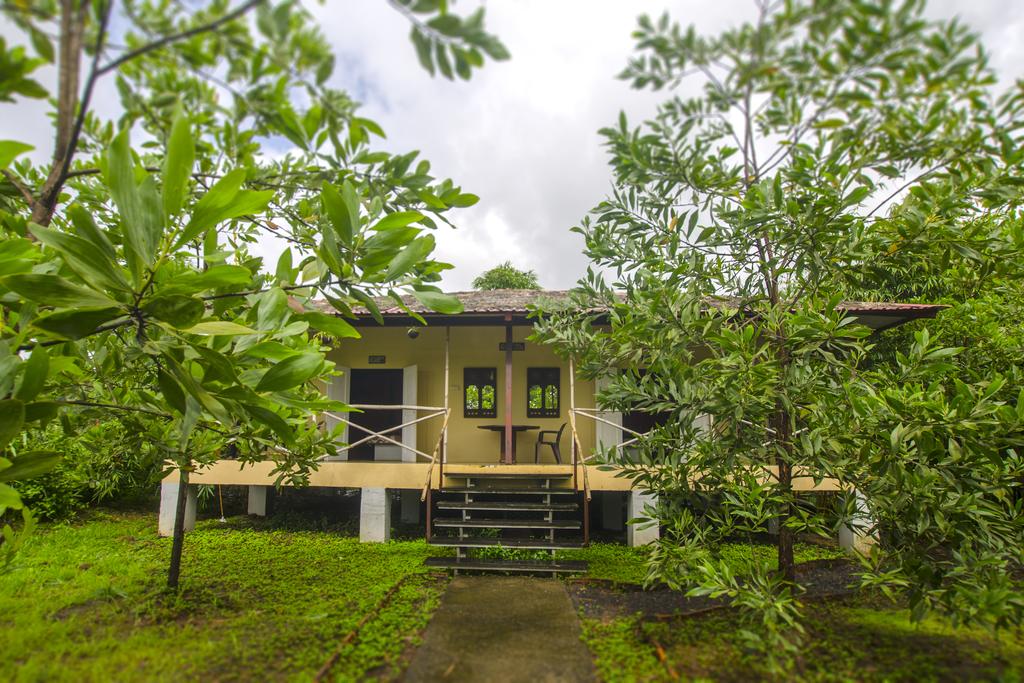 JenJon Holiday Homes - Phansad - Alibaug