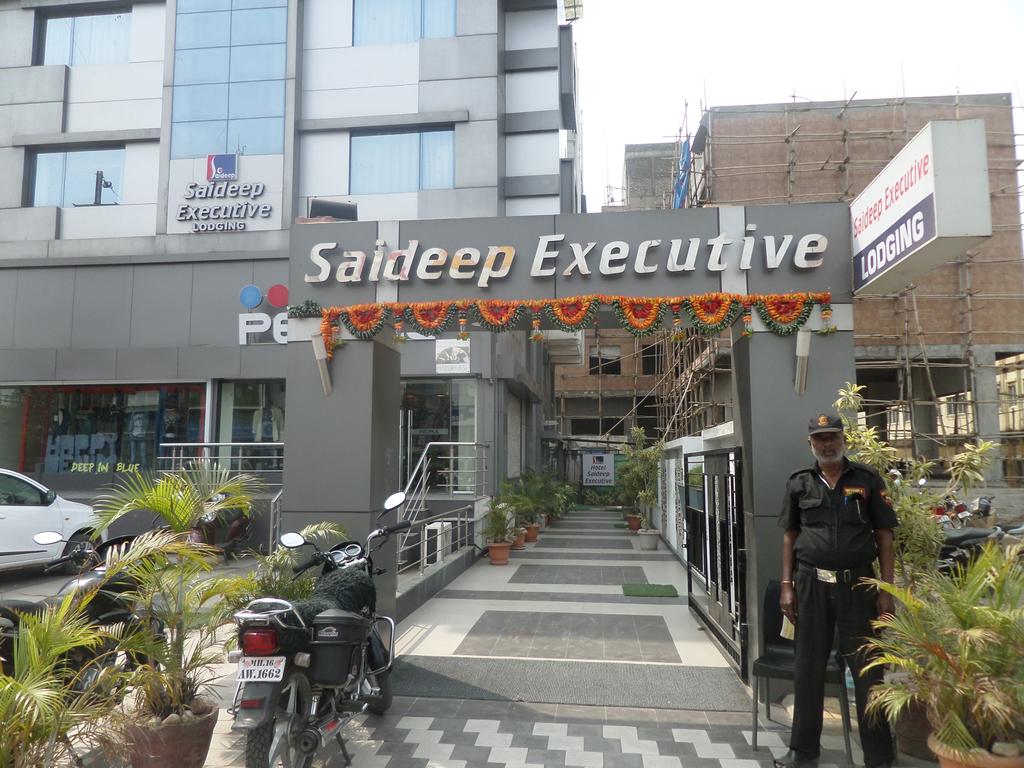 Hotel Saideep Executive