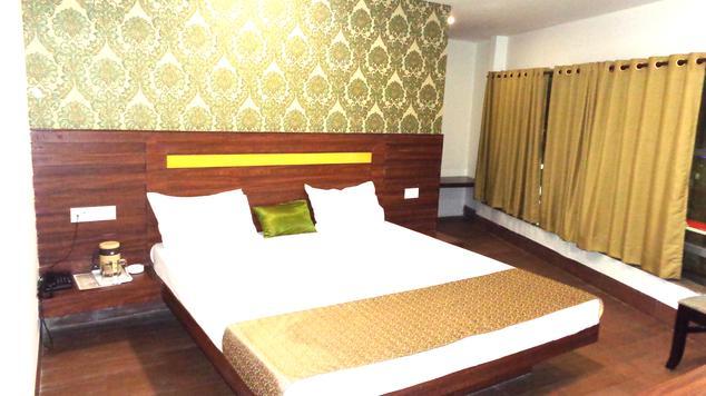 STARiHOTELS Hamidia Rd bhopal