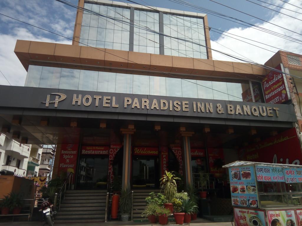 Hotel Paradise Inn