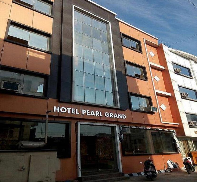 Hotel Pearl Grand