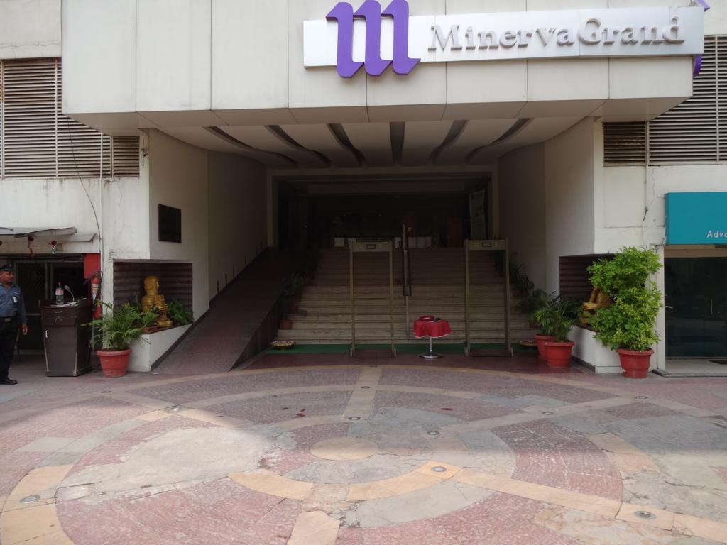 Hotel Minerva Grand