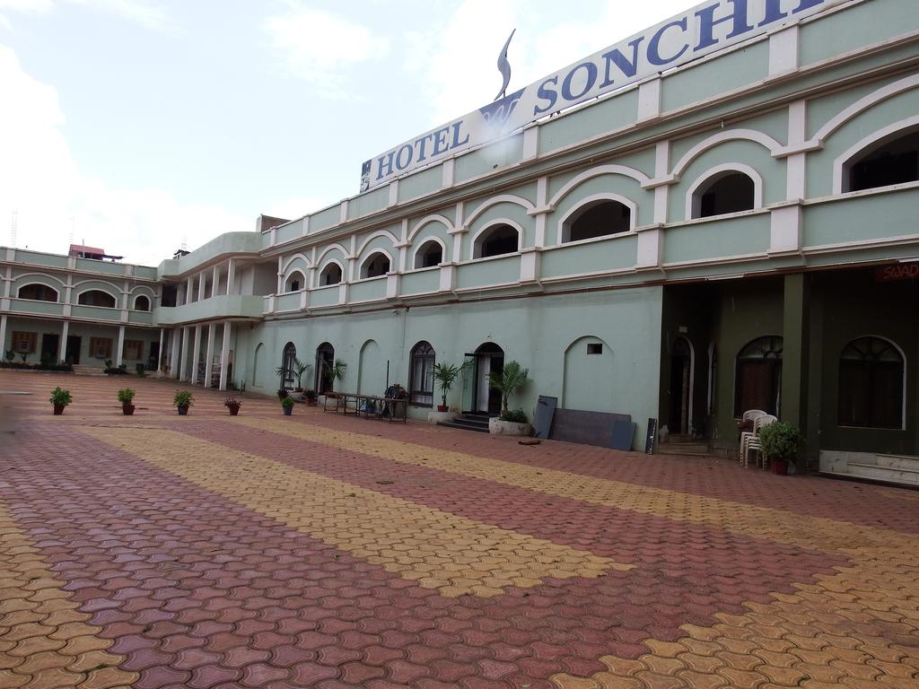 Hotel Sonchiraiya