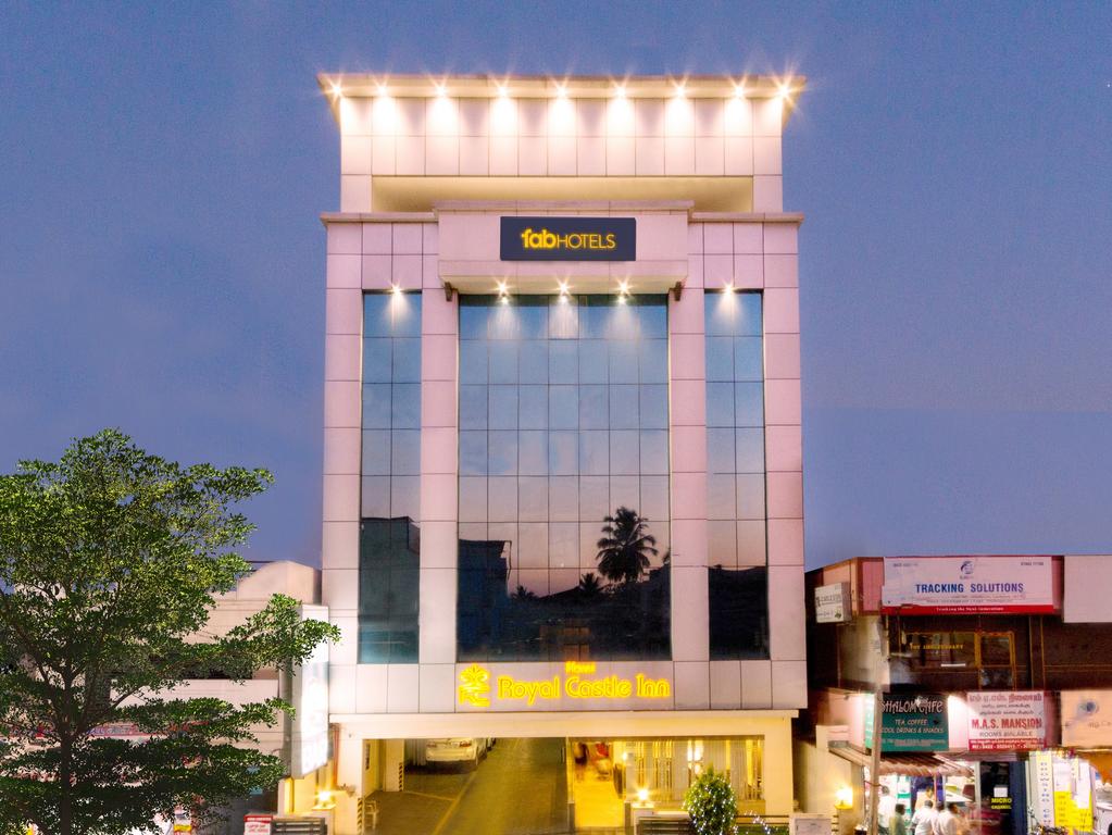 FabHotel Royal Castle Gandhipuram