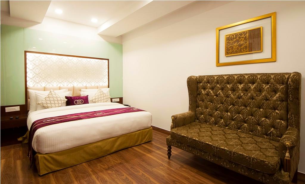 Hotel Swaran Palace